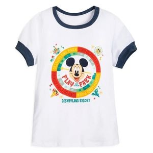 Disneyland- Mickey Mouse Play in the Park   Ringer T-Shirt